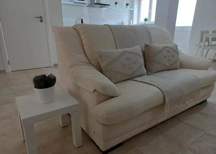 Helena\'S House